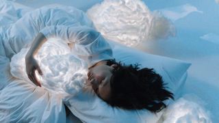 Berrak ve sakin bir uyku mu arıyorsunuz? O zaman lucid rüya tekniği tam sizlik!