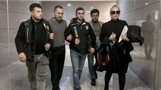 Serdar Ortaç ev hapsinde!