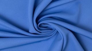 Cildiniz neden kaşınıyor? Polyester kumaşların gizli tehlikeleri!